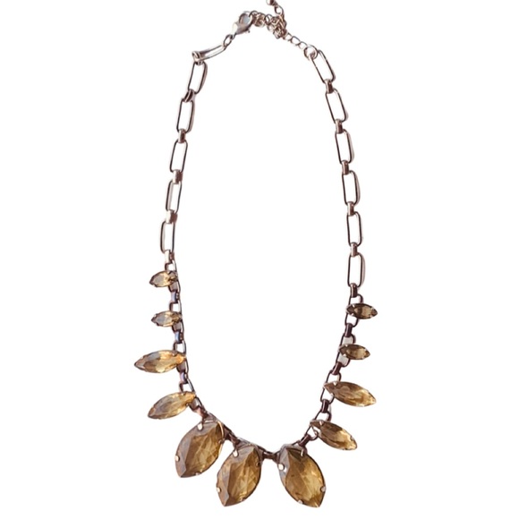 Crystal stone necklace Approx 16 in with adjustable chain - Picture 3 of 7